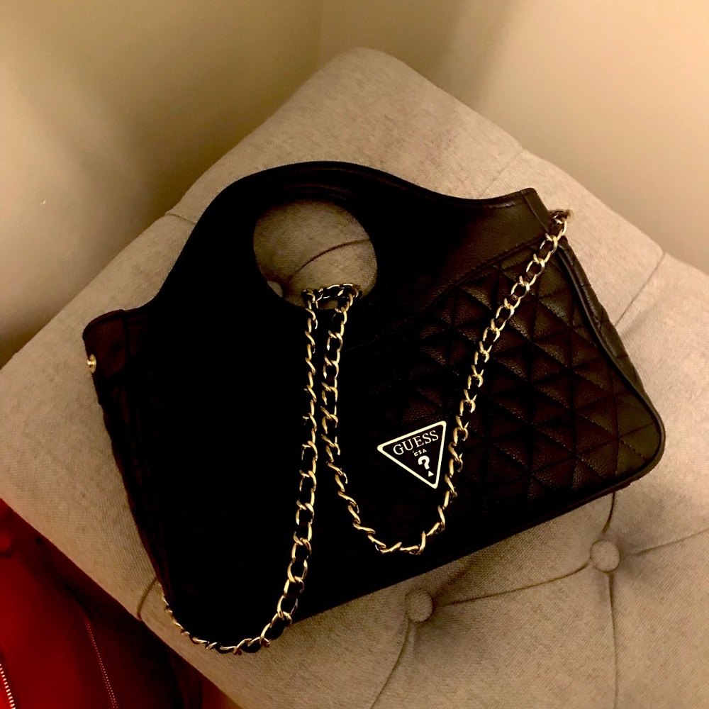 GUESS 🔻purse